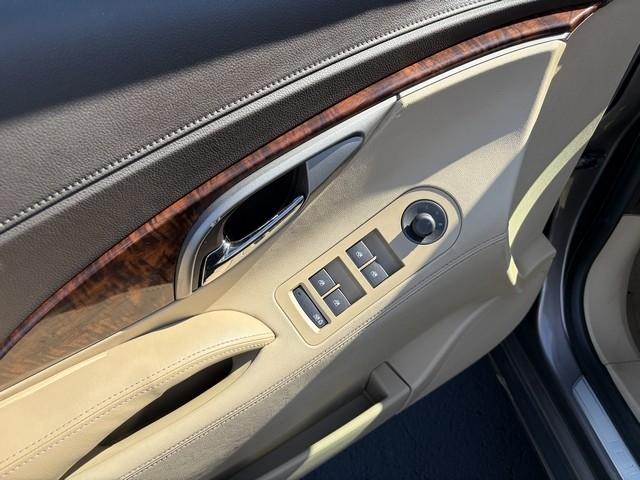 Buick LaCrosse Convenience Package 2012