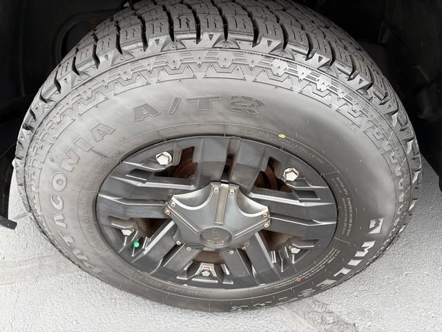 RAM 1500 SLT Quad Cab 4WD 2012