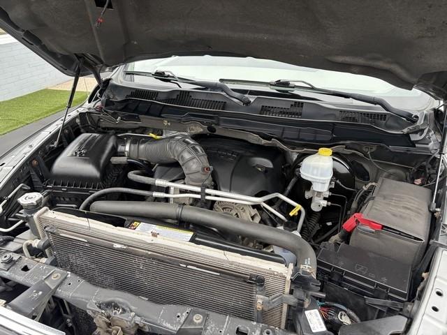RAM 1500 SLT Quad Cab 4WD 2012
