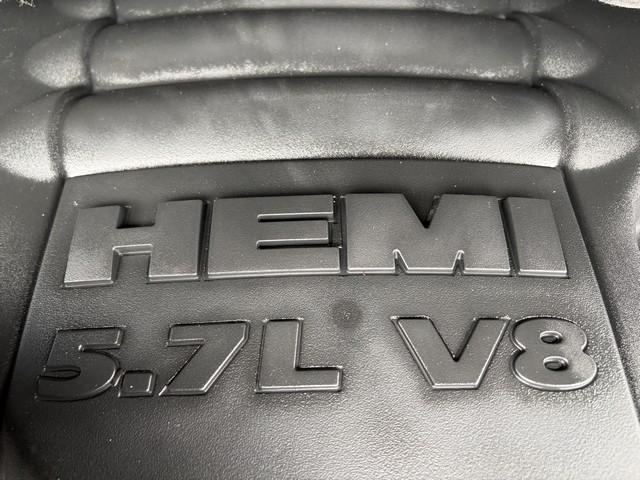 RAM 1500 SLT Quad Cab 4WD 2012