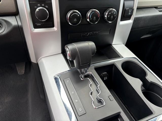 RAM 1500 SLT Quad Cab 4WD 2012