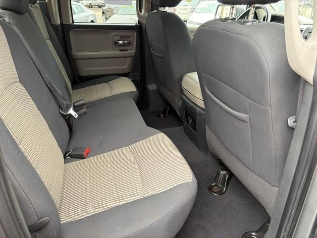 RAM 1500 SLT Quad Cab 4WD 2012