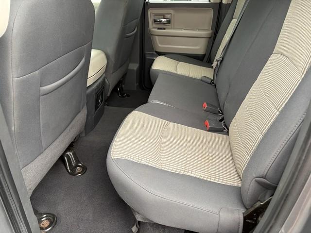RAM 1500 SLT Quad Cab 4WD 2012
