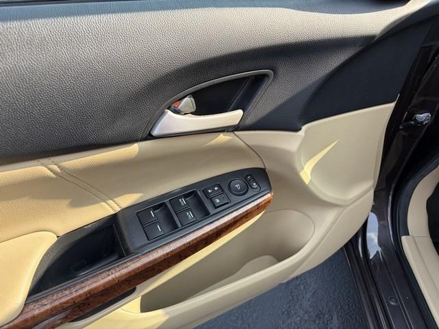 Honda Accord EX-L Sedan AT 2011
