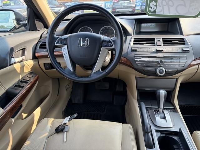 Honda Accord EX-L Sedan AT 2011