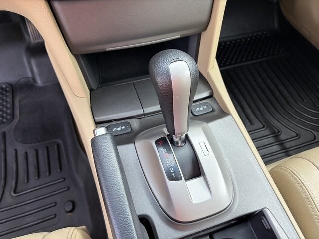 Honda Accord EX-L Sedan AT 2011