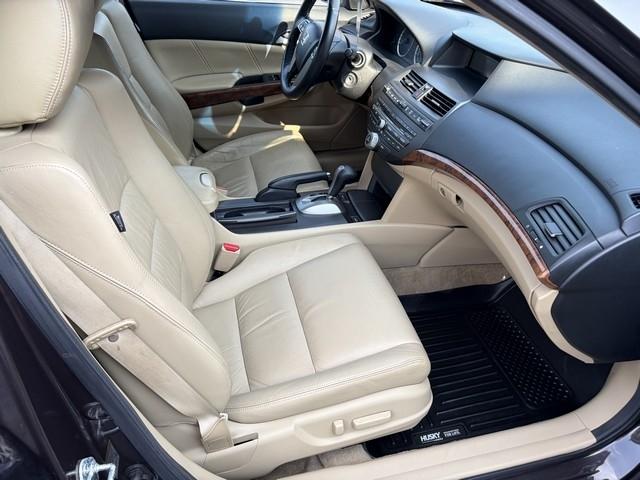 Honda Accord EX-L Sedan AT 2011
