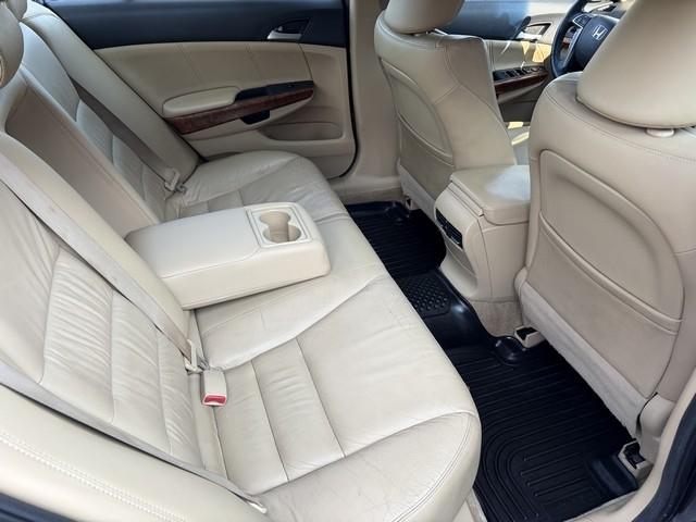 Honda Accord EX-L Sedan AT 2011
