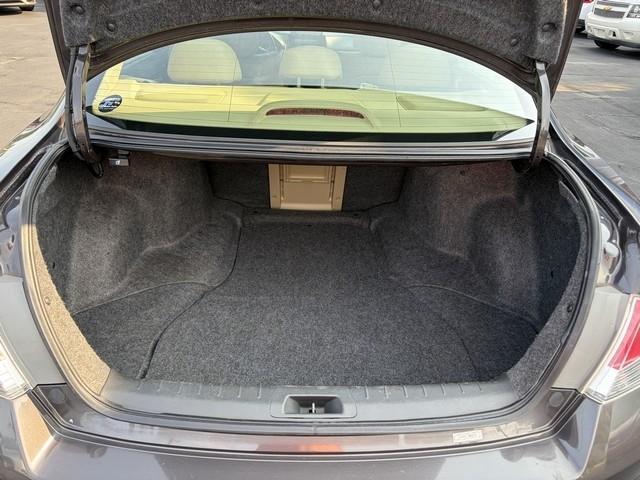 Honda Accord EX-L Sedan AT 2011
