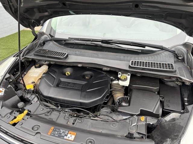 Ford Escape Titanium 4WD 2015