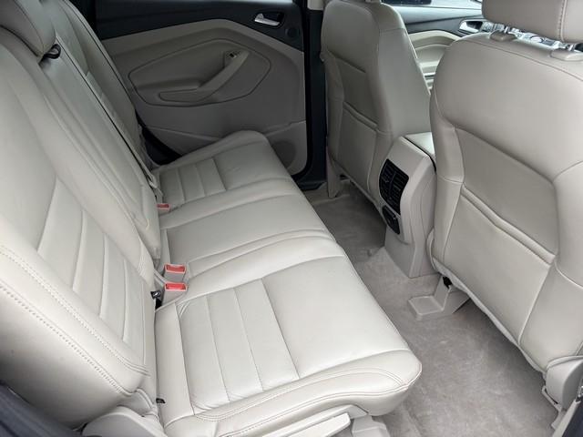 Ford Escape Titanium 4WD 2015