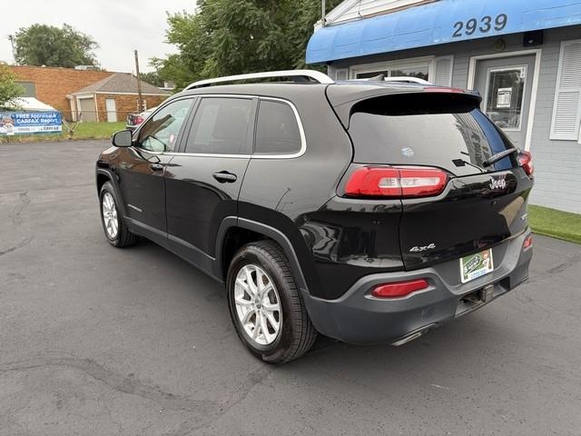 Jeep Cherokee Latitude 4WD 2016