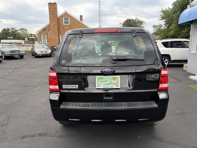 Ford Escape XLS FWD 2011