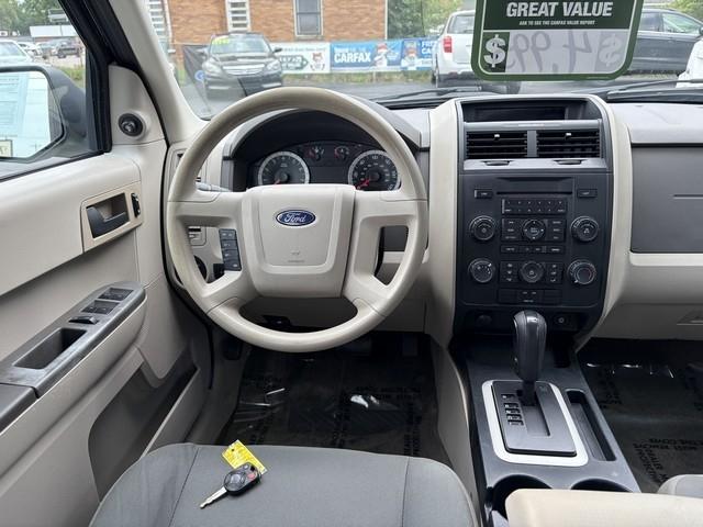 Ford Escape XLS FWD 2011