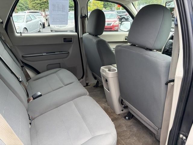 Ford Escape XLS FWD 2011