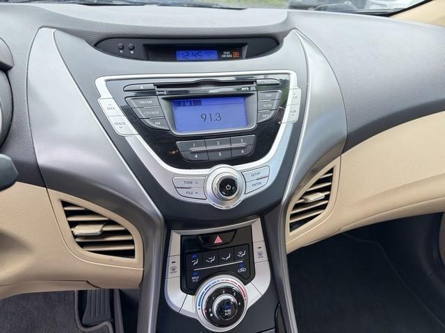 Hyundai Elantra GLS A/T 2012