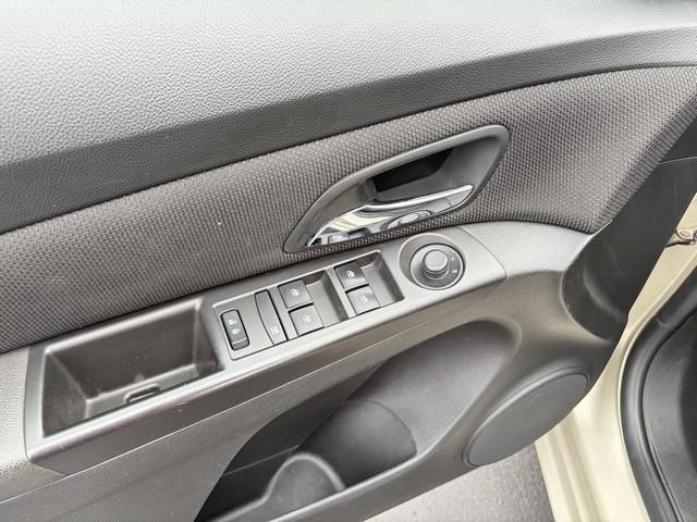 Chevrolet Cruze Limited 1LT Auto 2016