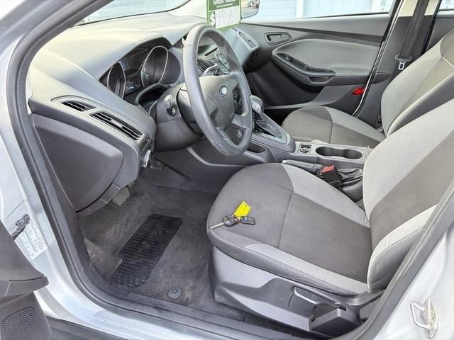 Ford Focus S Sedan 2014