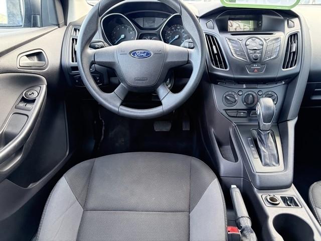 Ford Focus S Sedan 2014