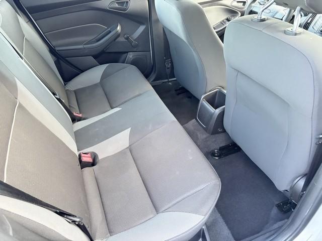 Ford Focus S Sedan 2014