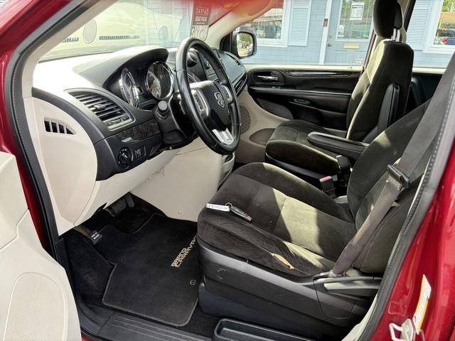 Dodge Grand Caravan SE 2015