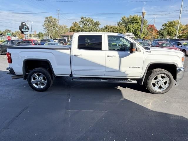 GMC Sierra 2500HD SLE Crew Cab 4WD 2016