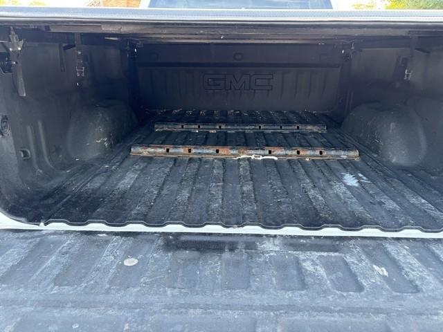 GMC Sierra 2500HD SLE Crew Cab 4WD 2016