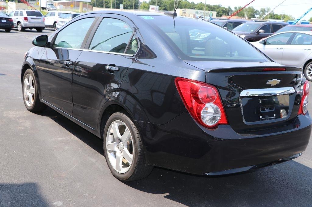 Chevrolet Sonic 4dr Sdn Auto LTZ 2015