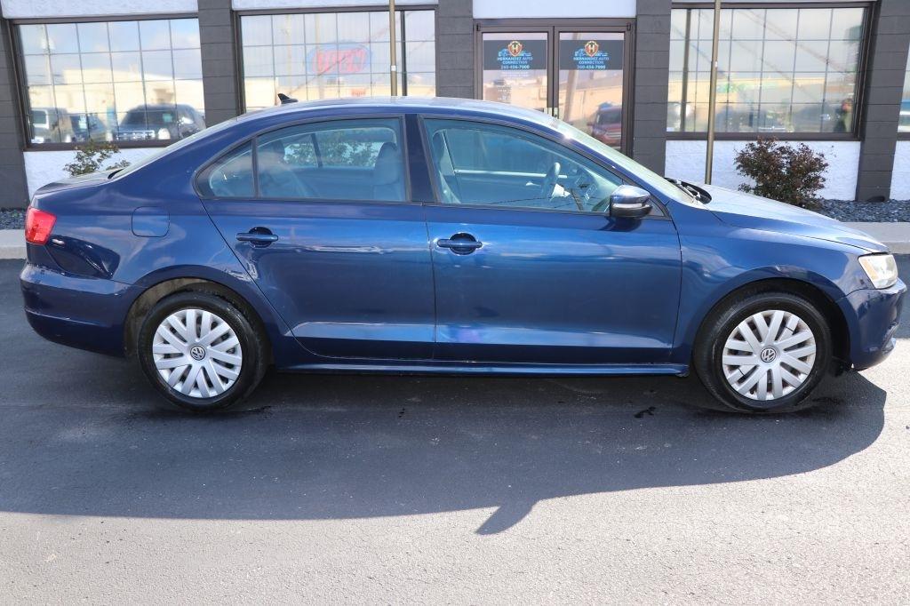 Volkswagen Jetta Sedan 4dr Auto SE PZEV 2014