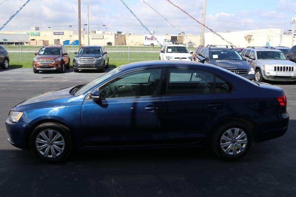 Volkswagen Jetta Sedan 4dr Auto SE PZEV 2014
