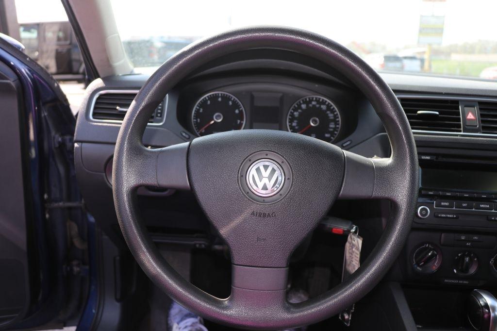Volkswagen Jetta Sedan 4dr Auto SE PZEV 2014