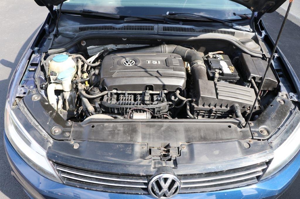 Volkswagen Jetta Sedan 4dr Auto SE PZEV 2014
