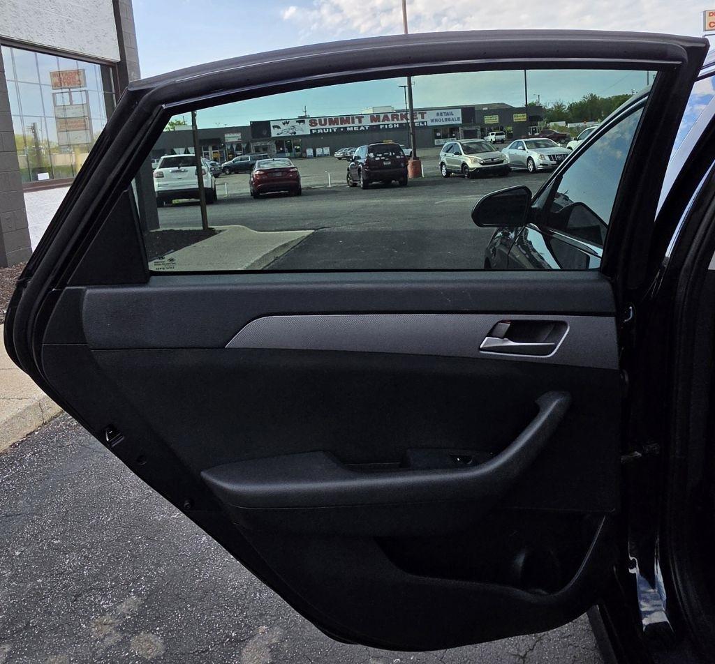 Hyundai Sonata SE 2.4L 2019