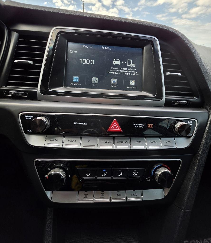 Hyundai Sonata SE 2.4L 2019