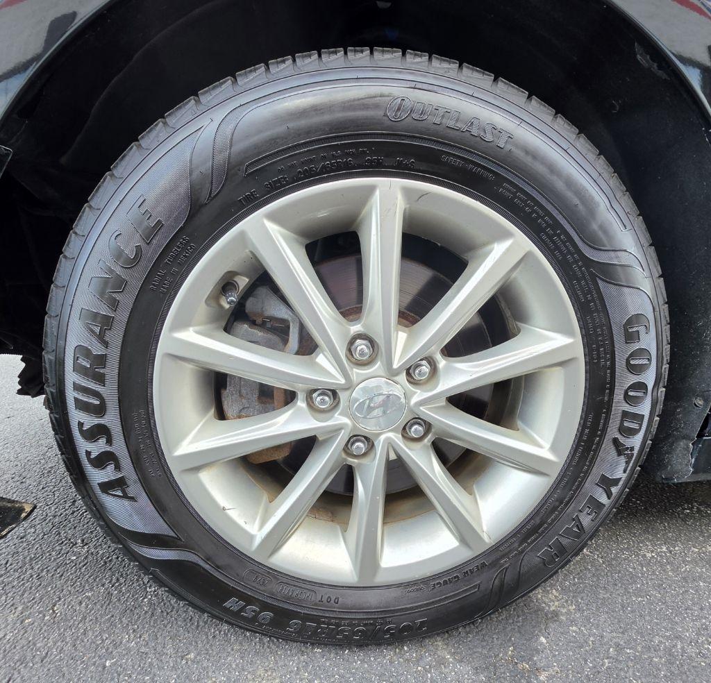 Hyundai Sonata SE 2.4L 2019