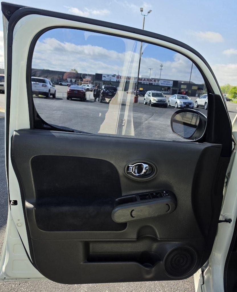 Nissan Cube 5dr Wgn I4 CVT 1.8 S Krom Edition 2010