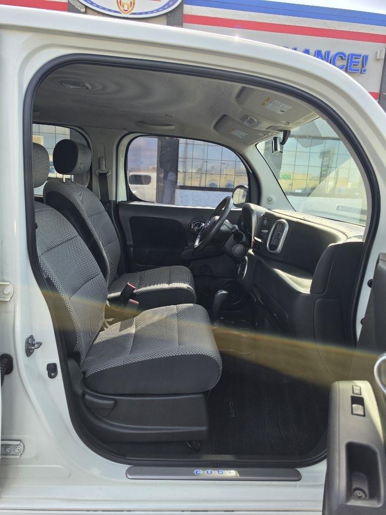 Nissan Cube 5dr Wgn I4 CVT 1.8 S Krom Edition 2010