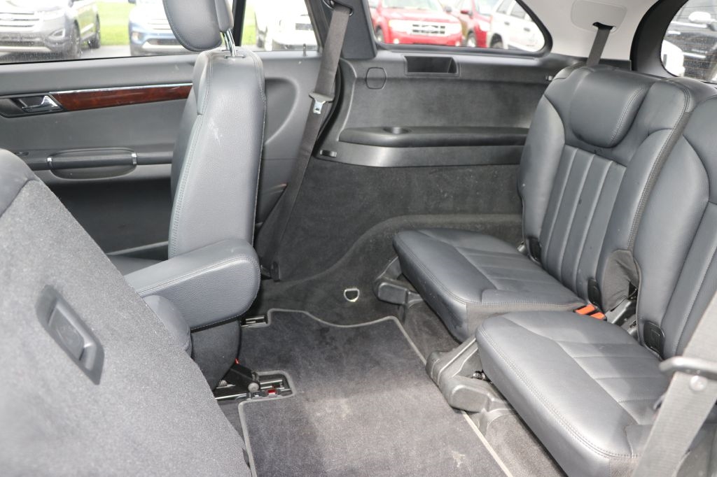 Mercedes-Benz R-Class 4MATIC 4dr R 350 2010