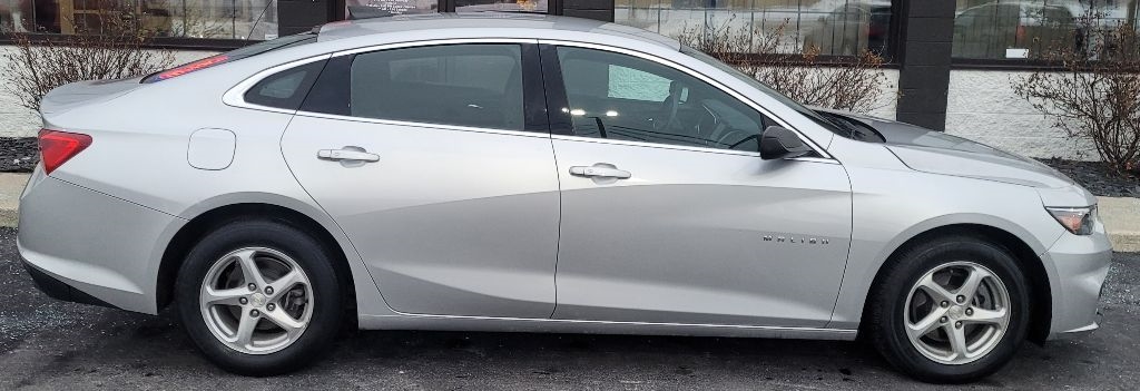 Chevrolet Malibu 4dr Sdn LS w/1LS 2017
