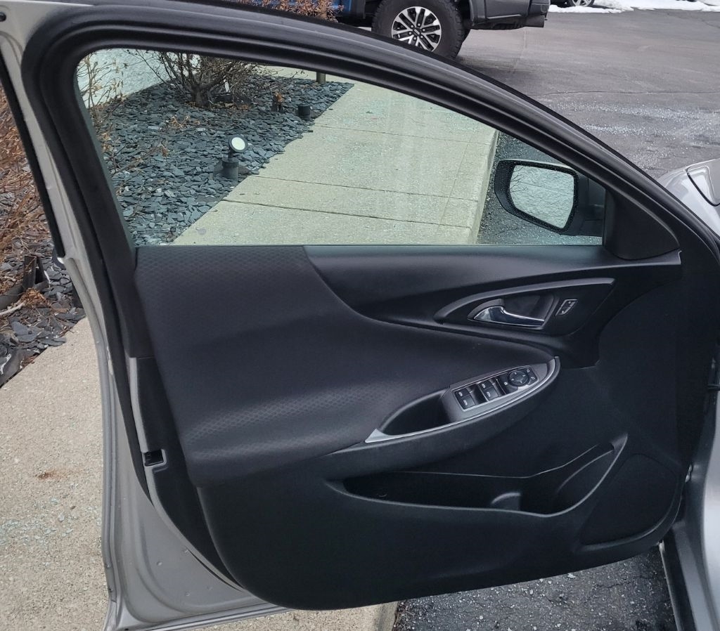 Chevrolet Malibu 4dr Sdn LS w/1LS 2017