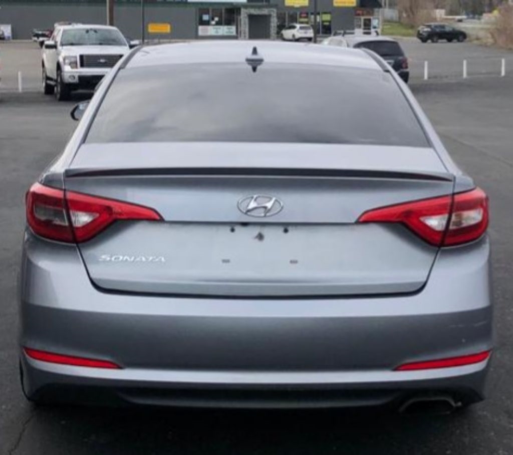 Hyundai Sonata 4dr Sdn 2.4L SE 2016