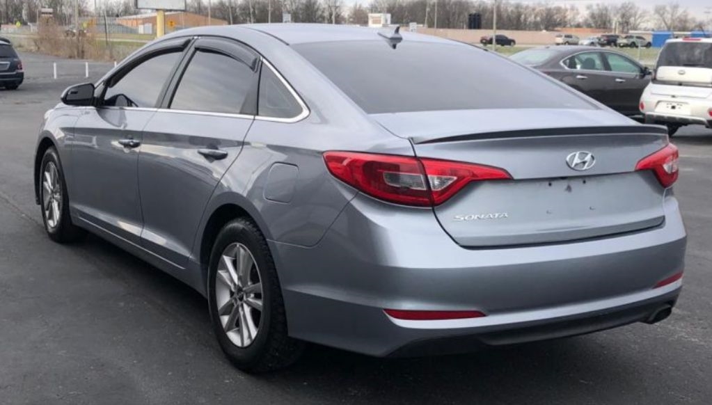 Hyundai Sonata 4dr Sdn 2.4L SE 2016