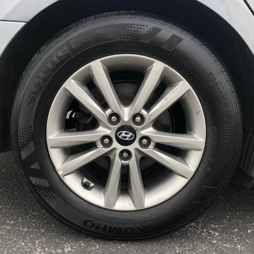 Hyundai Sonata 4dr Sdn 2.4L SE 2016