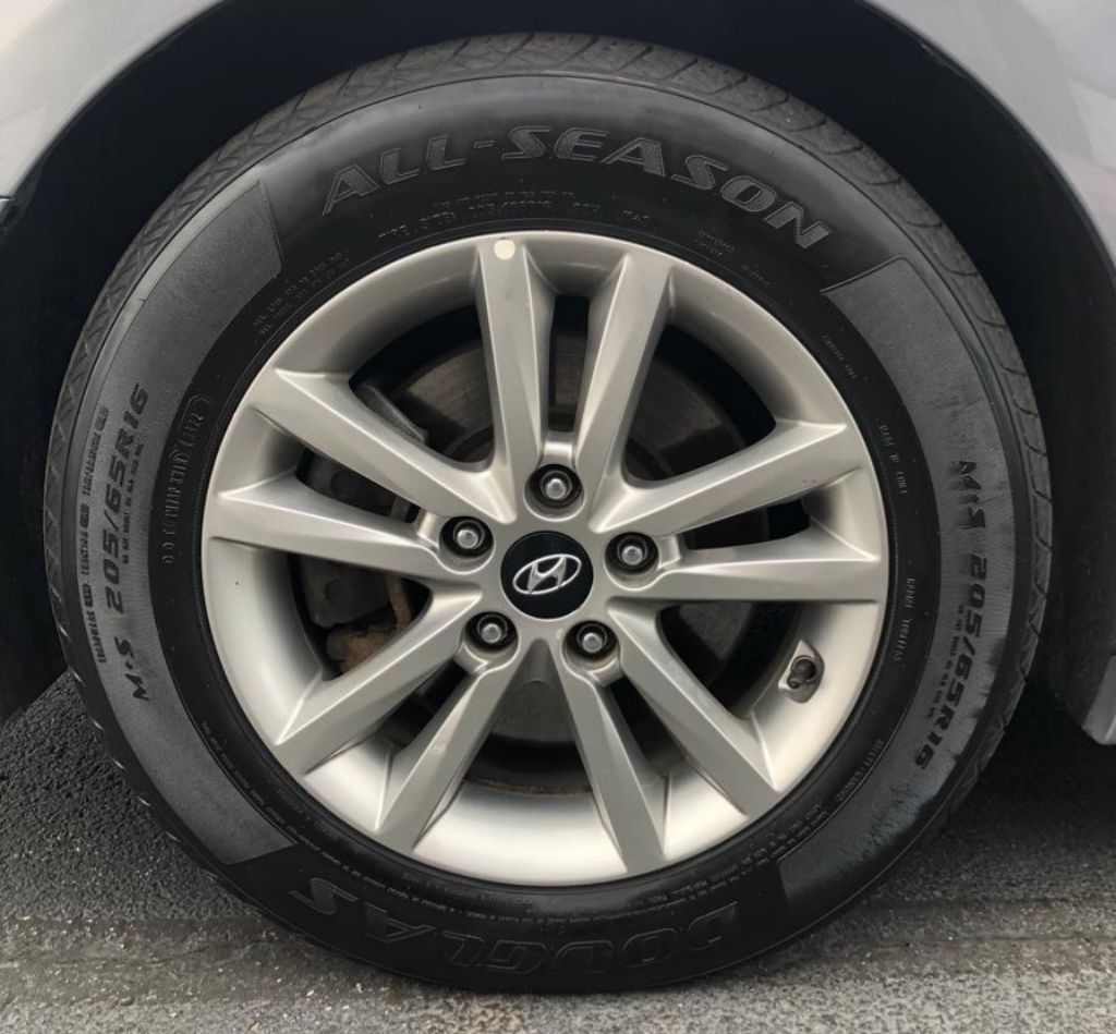 Hyundai Sonata 4dr Sdn 2.4L SE 2016