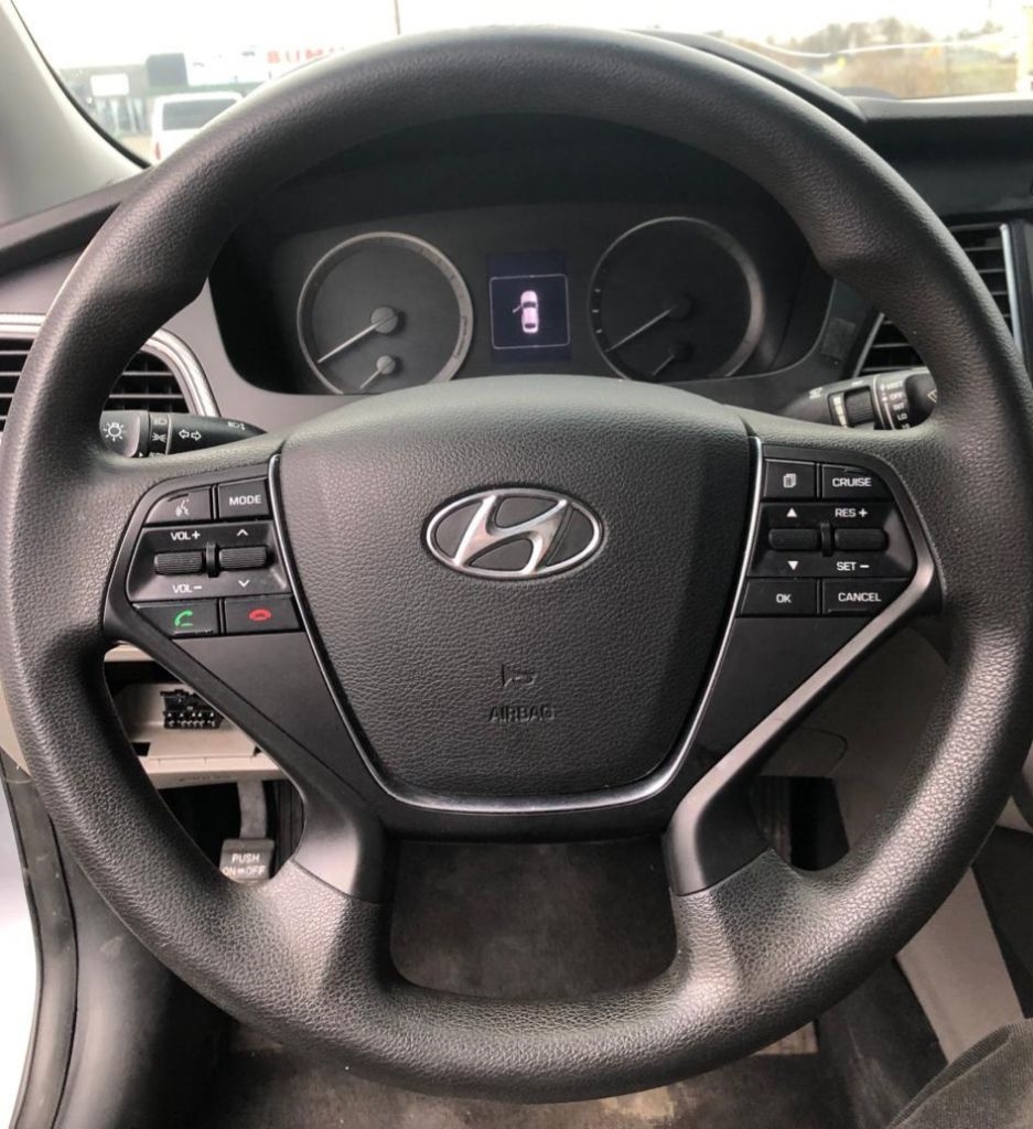 Hyundai Sonata 4dr Sdn 2.4L SE 2016