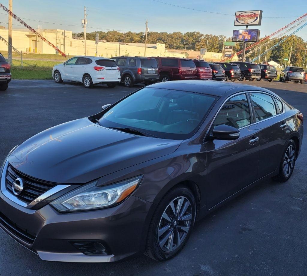 Nissan Altima 2.5 SL Sedan 2017
