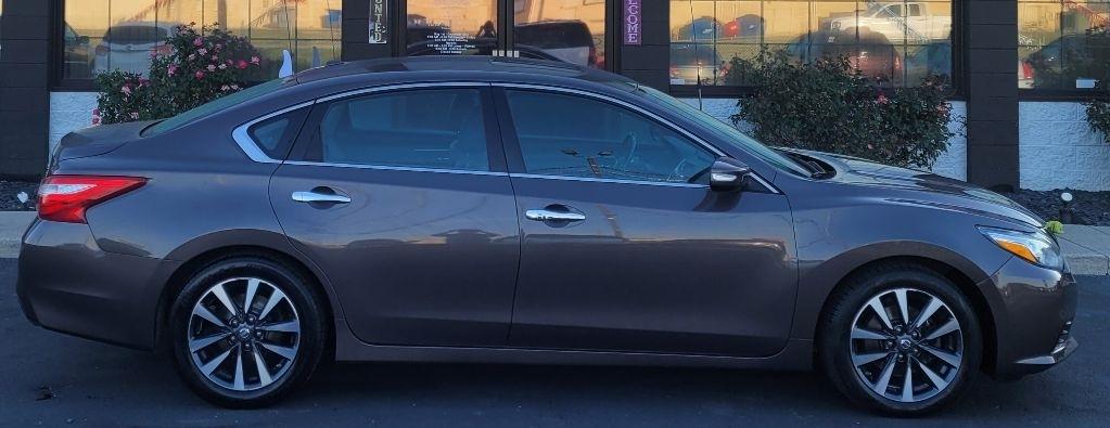 Nissan Altima 2.5 SL Sedan 2017
