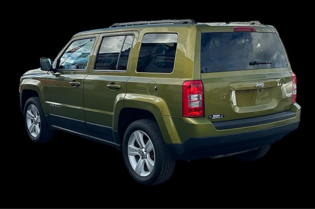 Jeep Patriot FWD 4dr Latitude 2012