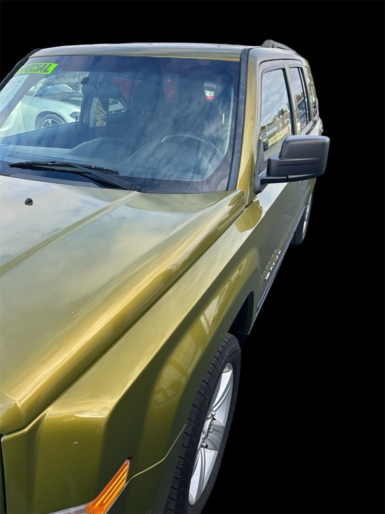 Jeep Patriot FWD 4dr Latitude 2012