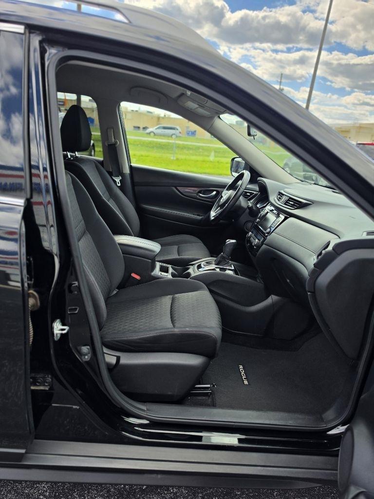 Nissan Rogue AWD SV 2018